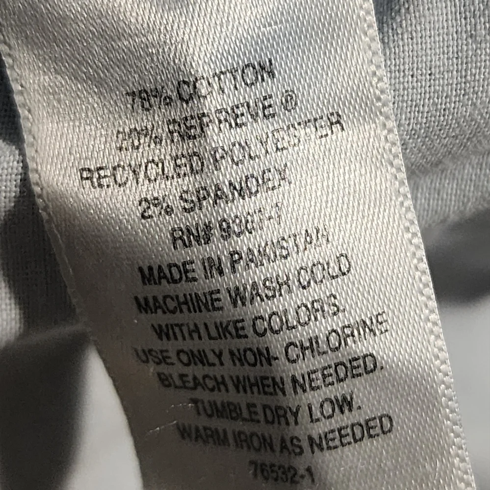 NWOT ... St. John's Bay Jeans Shorts - Picture 5 of 9